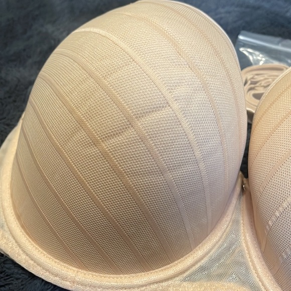 Freya Cameo Underwired Deco Strapless Molded Bra - UK32G - New WO Tag - Picture 2 of 11